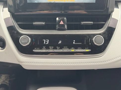 Used 2024 Toyota Corolla SE FWD image 17