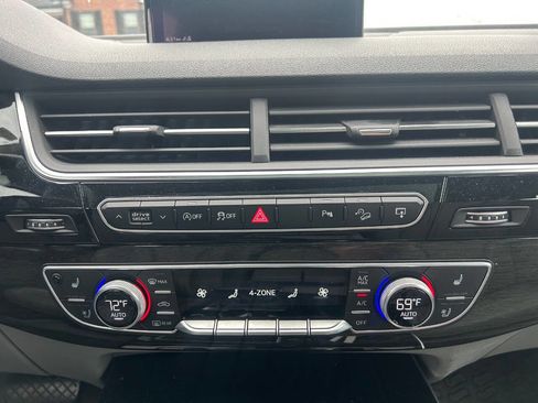 Used 2017 Audi Q7 3.0T Premium Plus AWD/4WD image 10