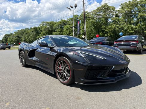 Used 2023 Chevrolet Corvette Stingray Premium Cpe w/ Z51 Performance Package RWD image 5