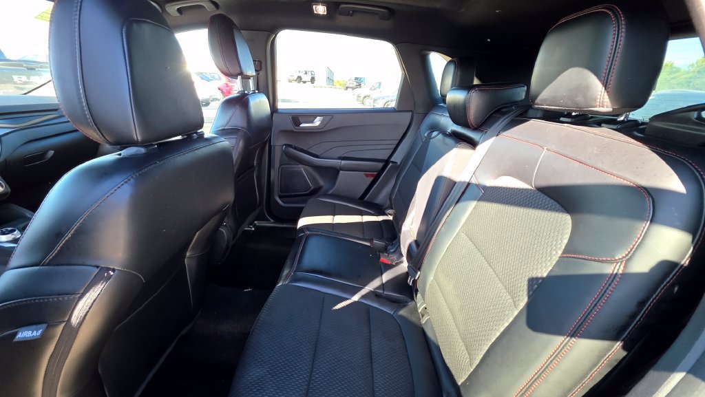 Used 2024 Ford Escape ST-Line AWD/4WD image 13
