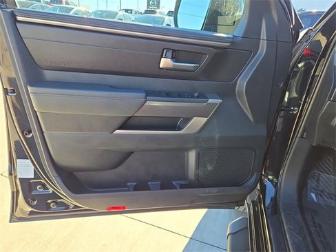 Used 2022 Toyota Tundra SR5 image 11