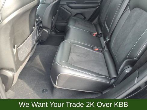 Used 2024 Jeep Grand Cherokee Altitude image 12