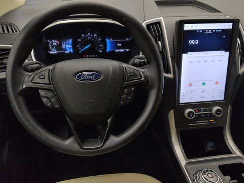 Used 2021 Ford Edge SE w/ Cargo Accessory Package FWD image 22