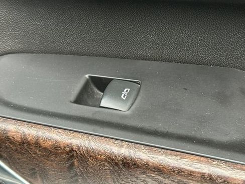 Used 2020 GMC Sierra 3500 Denali w/ Denali Ultimate Package image 21