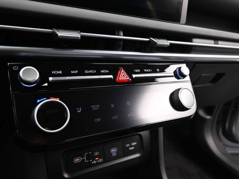 New 2026 Hyundai Tucson SEL image 17