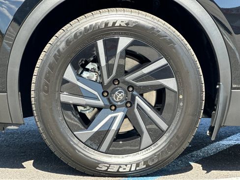 New 2026 Toyota C-HR AWD/4WD image 23