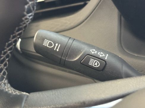 Used 2024 Buick Encore GX Preferred FWD image 38