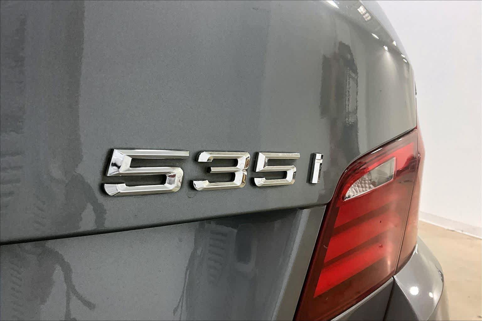 Used 2011 BMW 535i Sedan RWD image 9