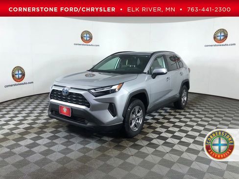 Used 2023 Toyota RAV4 XLE w/ Convenience Package AWD/4WD image 1