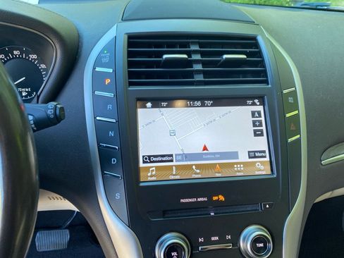 Used 2018 Lincoln MKC Reserve w/ Lincoln MKC Climate Package AWD/4WD image 15