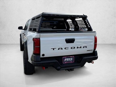 Used 2025 Toyota Tacoma 4x4 Double Cab Hybrid image 6