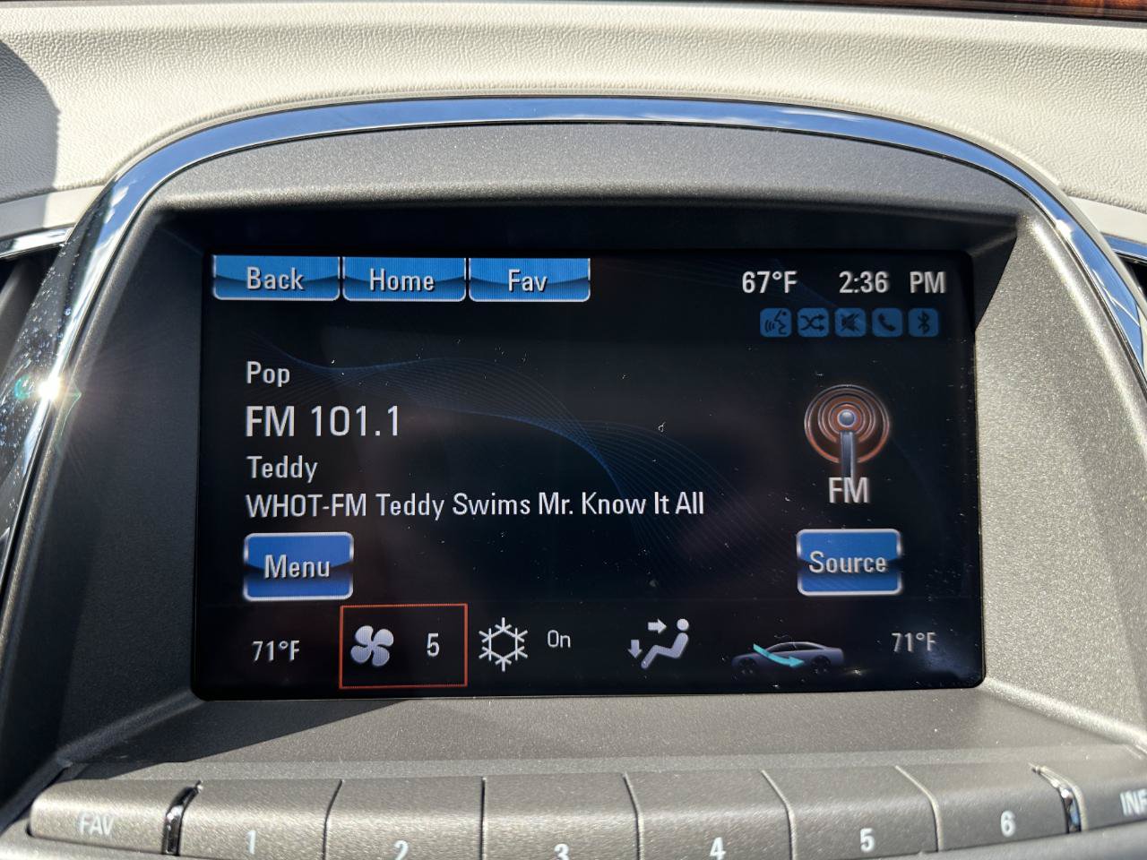 Used 2012 Buick LaCrosse Premium FWD image 68