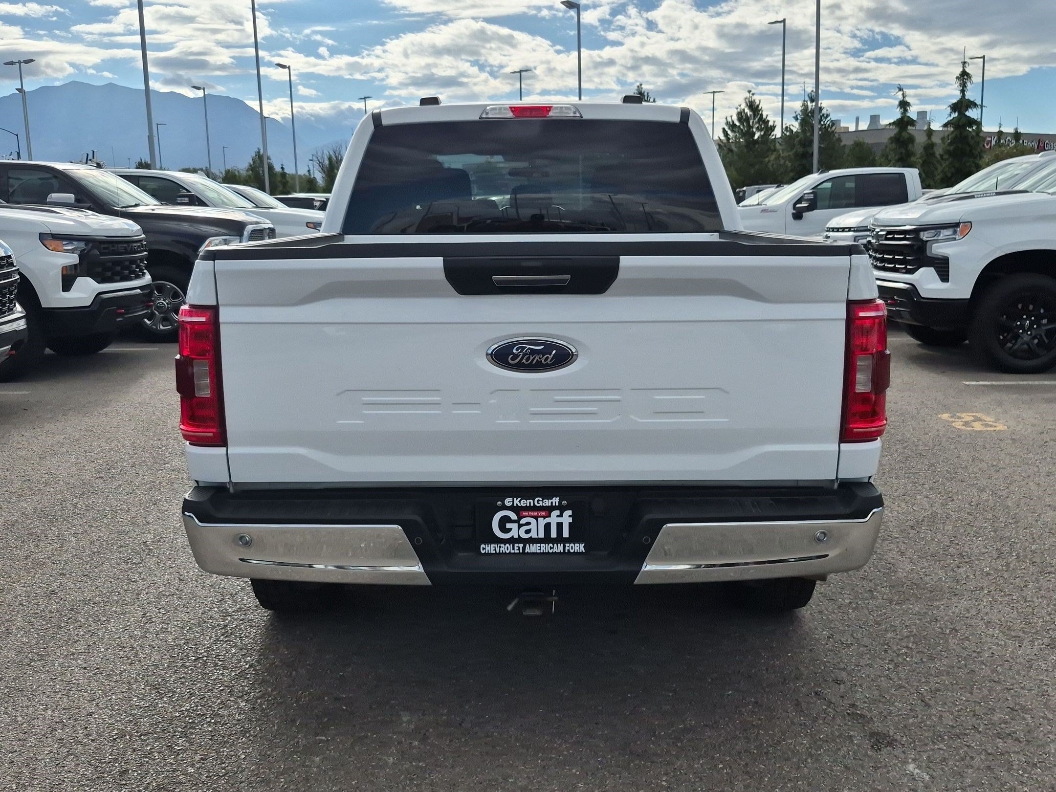 Used 2022 Ford F150 XLT w/ XTR Package AWD/4WD image 4