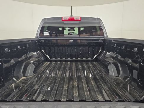 Certified 2026 Chevrolet Colorado W/T w/ Advanced Trailering Package RWD image 12