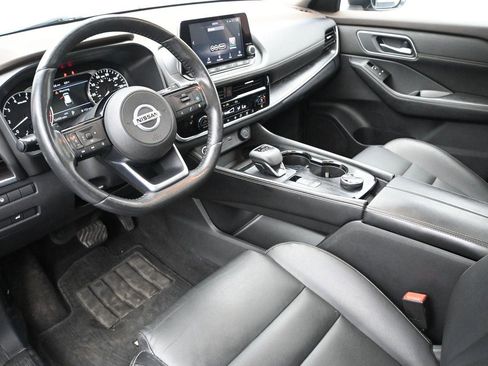 Used 2021 Nissan Rogue SL AWD/4WD image 2