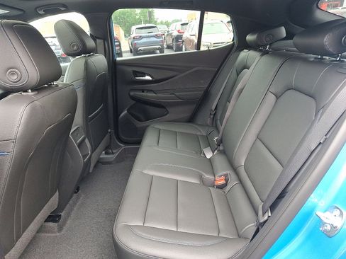 New 2025 Buick Envista Sport Touring w/ Convenience I Package image 10