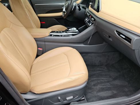 Used 2022 Hyundai Sonata Limited FWD image 21