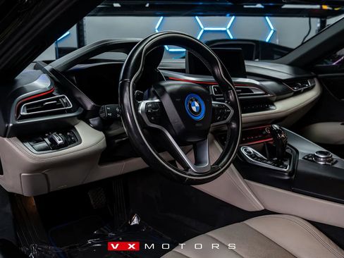 Used 2014 BMW i8 AWD/4WD image 9