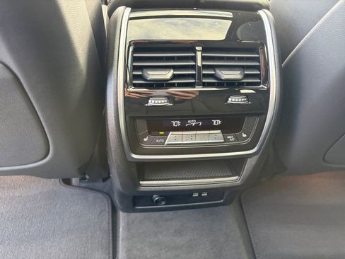 New 2026 BMW X5 M60i image 24