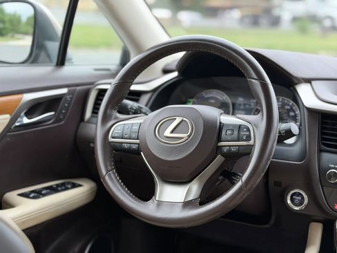 Used 2019 Lexus RX 450h AWD w/ Navigation Package image 13