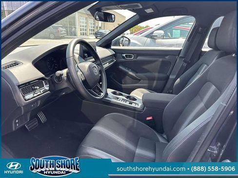 Used 2023 Honda Civic Sport image 14