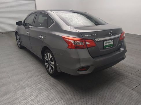Used 2019 Nissan Sentra SV w/ Special Edition Package FWD image 5