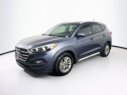 Used 2017 Hyundai Tucson SE FWD image 3