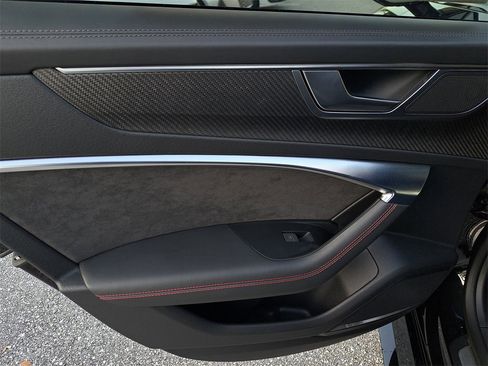 Used 2021 Audi RS 7 Sportback image 28