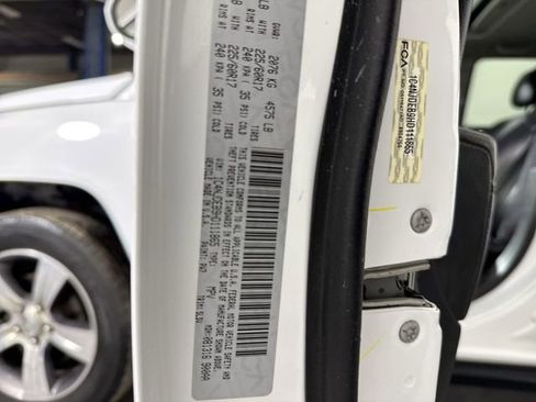 Used 2017 Jeep Compass High Altitude image 34