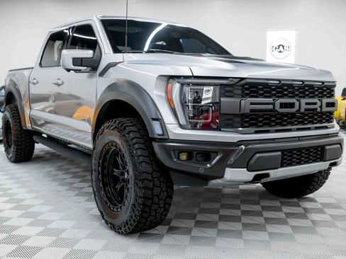 Used 2023 Ford F150 Raptor w/ Raptor 37 Performance Package AWD/4WD image 6