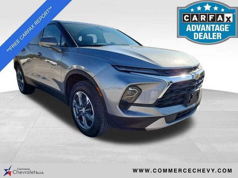 Used 2025 Chevrolet Blazer LT image 1