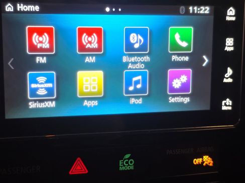 Used 2018 Mitsubishi Outlander 4WD Plug-In Hybrid image 10