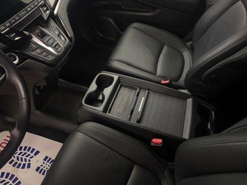 Used 2023 Honda Odyssey Touring image 7