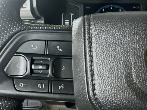 Used 2025 Toyota Tacoma SR5 image 16