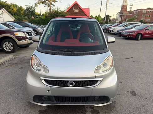 Used 2013 smart fortwo passion RWD image 3