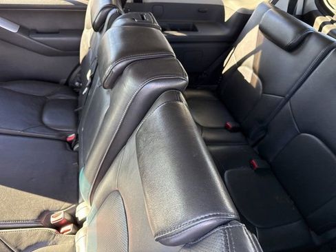 Used 2008 Nissan Pathfinder SE w/ Leather Pkg image 11