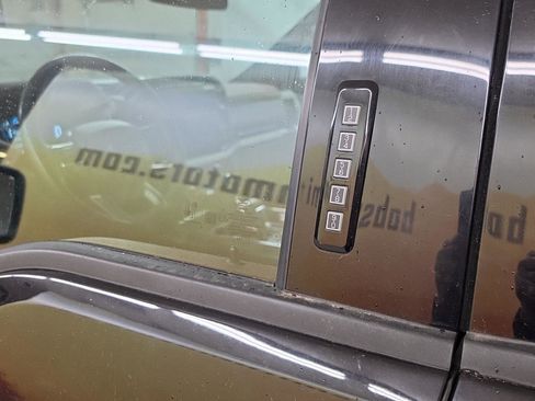 Used 2023 Ford F150 Lariat w/ Equipment Group 502A High image 20