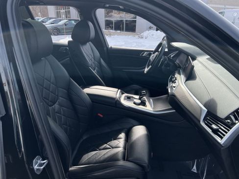 Used 2023 BMW X5 xDrive40i w/ M Sport Package image 27