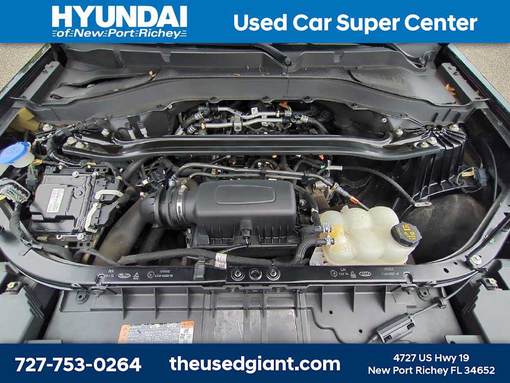 Used 2022 Ford Explorer Limited w/ Equipment Group 301A RWD image 14