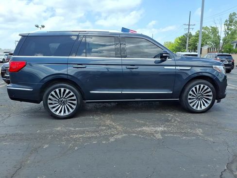 Used 2021 Lincoln Navigator Reserve w/ Luxury Package AWD/4WD image 8