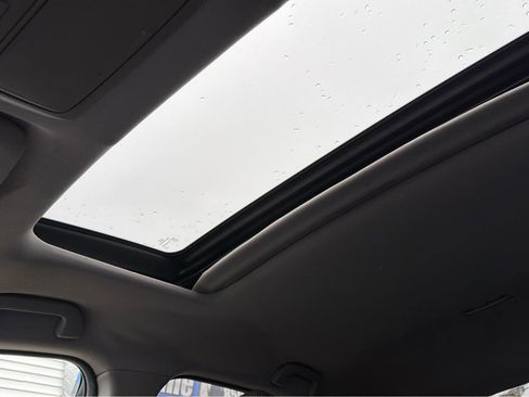 Used 2011 Honda Crosstour EX-L image 28