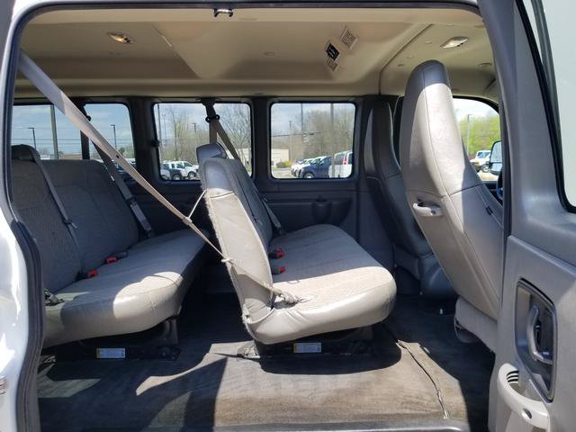 Used 2016 Chevrolet Express 2500 LS RWD image 12