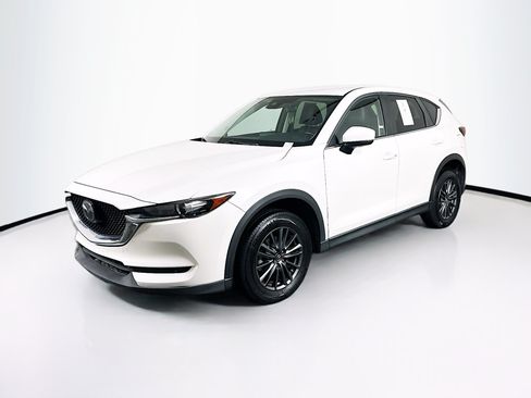 Used 2020 MAZDA CX-5 Touring FWD image 3
