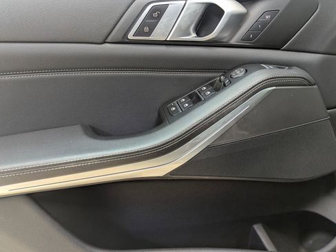 Used 2019 BMW X5 xDrive40i w/ Convenience Package image 11