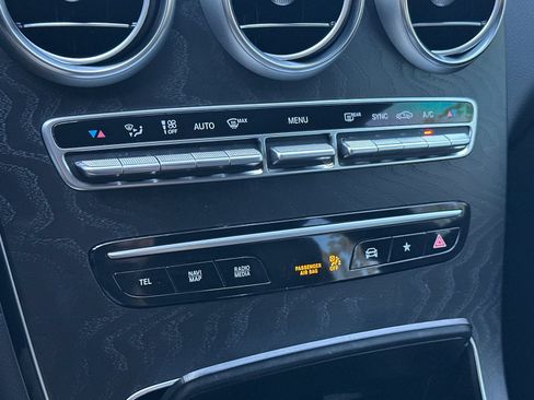 Used 2022 Mercedes-Benz GLC 300 image 26