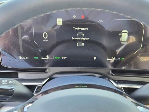 New 2026 Kia Carnival SX Prestige FWD image 15