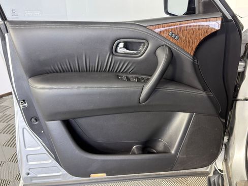 Used 2017 Nissan Armada Platinum w/ Captain Seat Package image 21