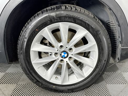 Used 2017 BMW X3 xDrive28i w/ Premium Package image 30