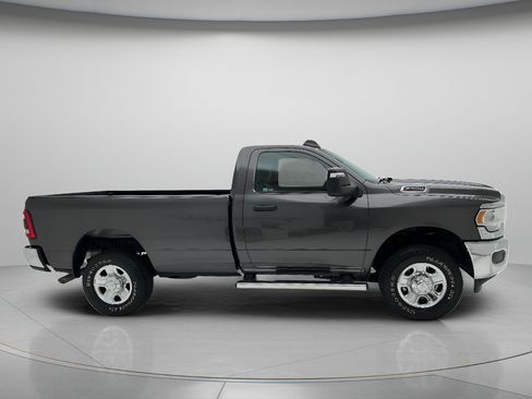 Used 2024 RAM 2500 Tradesman w/ Towing Technology Group AWD/4WD image 3