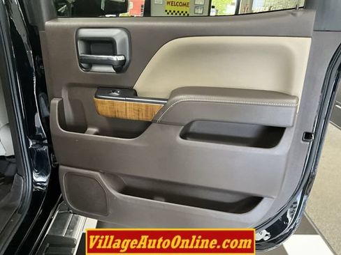 Used 2018 GMC Sierra 1500 SLT AWD/4WD image 32